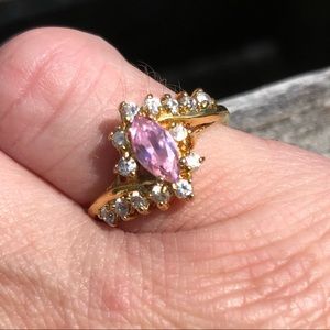 Vintage Pink Topaz & Zirconia Ring SZ 6.5! EUC!